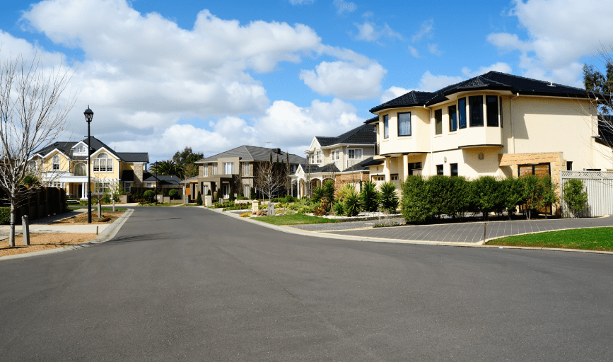COMMERCIAL PAVING